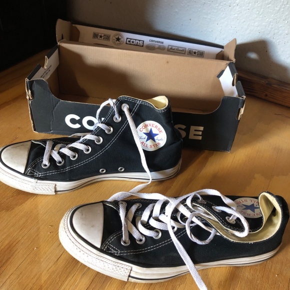 Black Converse - Picture 2 of 3